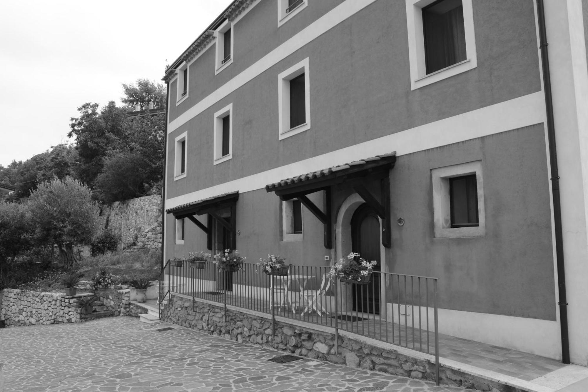 B&B La Casa Rossa Paola Kültér fotó