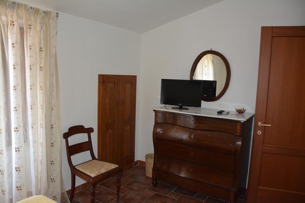 B&B La Casa Rossa Paola Szoba fotó
